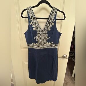 Lily Pulitzer Size 6. Like New condition.